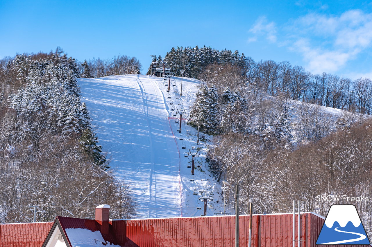 岩見沢萩の山市民スキー場｜整地もパウダーもマイペースで楽しめるローカルスキー場から『Merry Christmas』☆